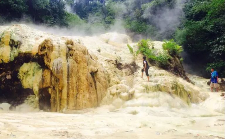 10 Popular Healing Sulfuric Wonders in PH