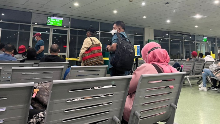 Vlogger in hot water for using fake ID to pose as airline employee at Davao airport