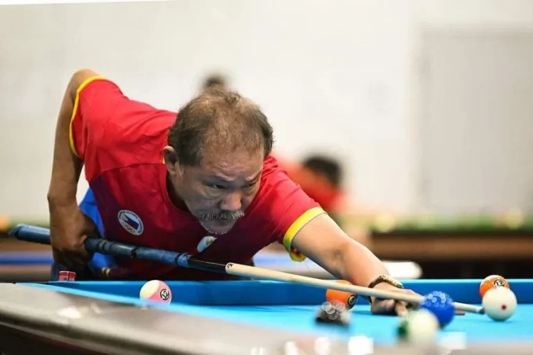 Filipino Billiards Legend Efren Reyes Continues to Amaze at 69 Years Old
